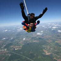 avis Saut en Parachute près de Lyon - Aérodrome de Tournus-Cuisery