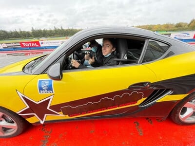 Stage de Pilotage Enfant près de Saint-Quentin