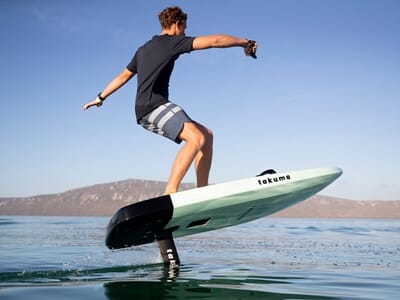 Surf Électrique à Quiberon - E-foil en Bretagne
