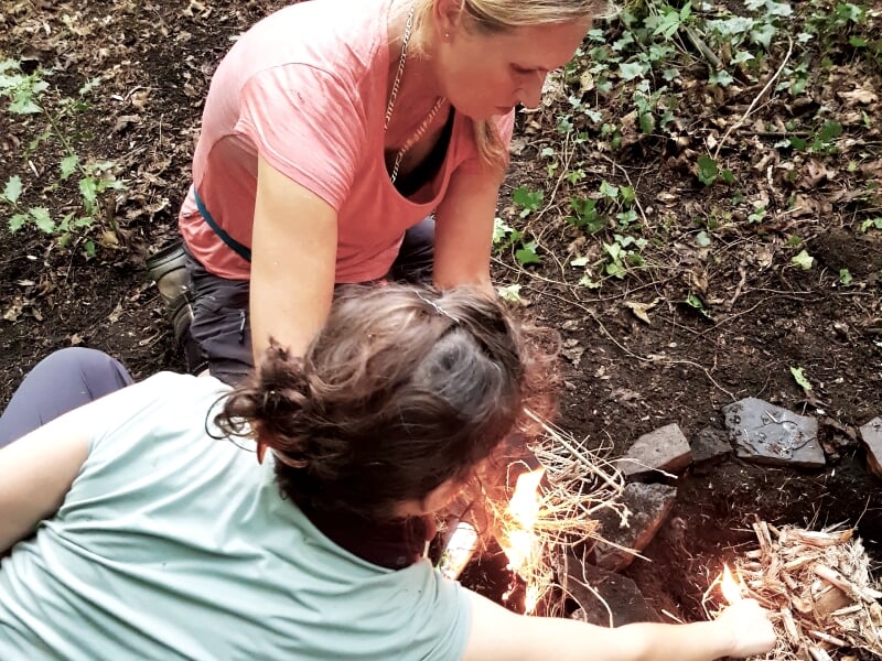 atelier de feu en pleine nature