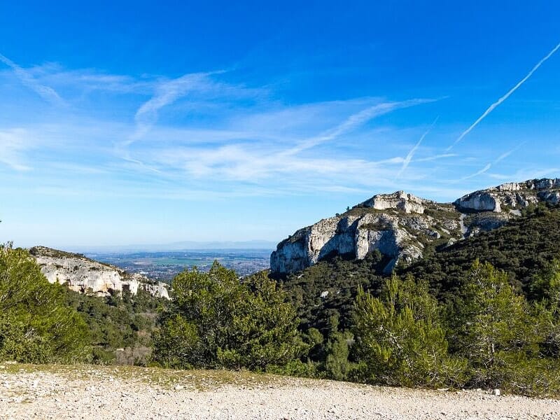Randonnée en VTT et Trottinette Électrique près d'Aix-en-Provence - Massif des Alpilles