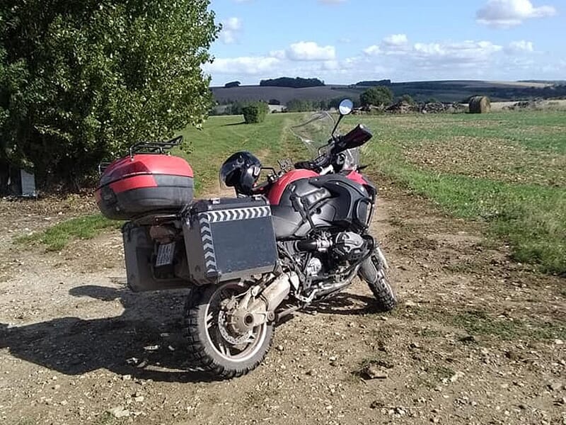 Randonnée à Moto de Trail près de Beauvais