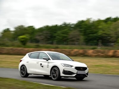 Baptême Passager en Cupra Leon sur le Circuit de Haute Saintonge