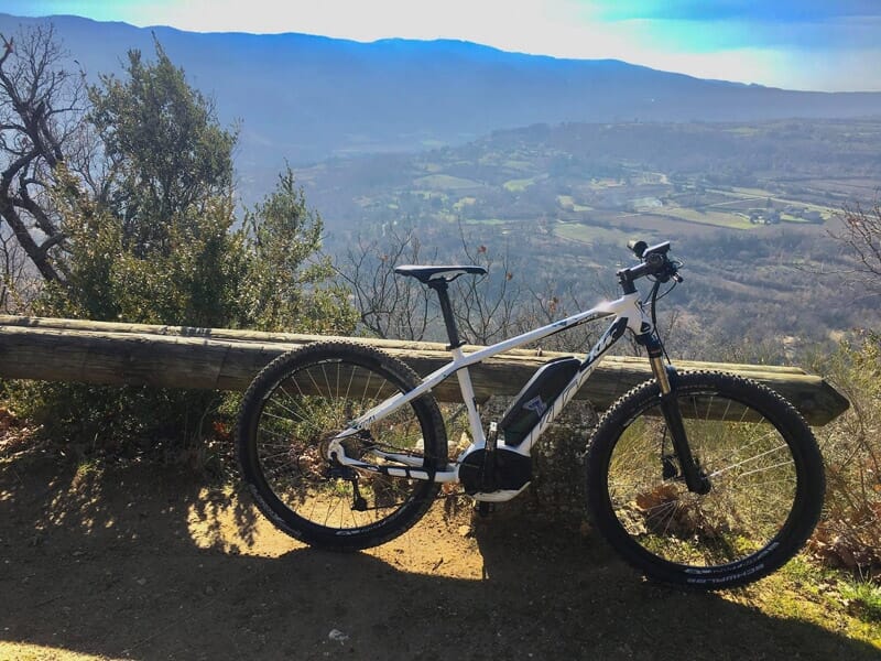 Location de Vélo électrique dans le Vaucluse - Saint-Martin-de-Castillon