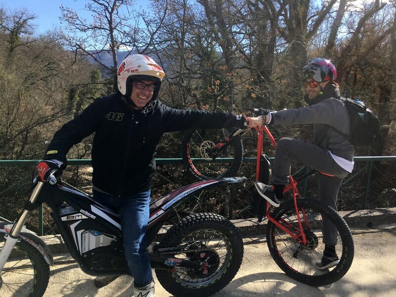Randonnée en Vélo électrique dans le Vaucluse - Saint-Martin-de-Castillon