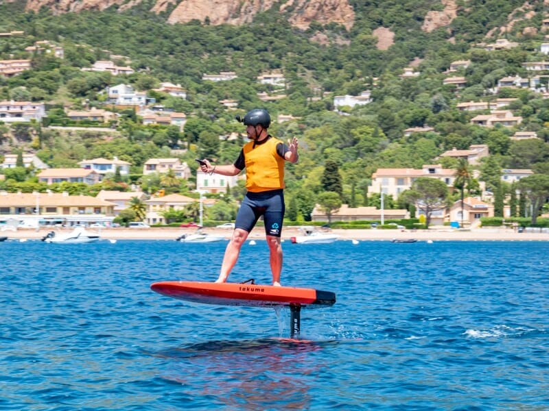 Surf Électrique E-foil à Saint-Raphaël