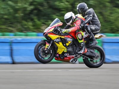 Baptême Moto en Passager - Circuit de l'Ouest Parisien à Dreux