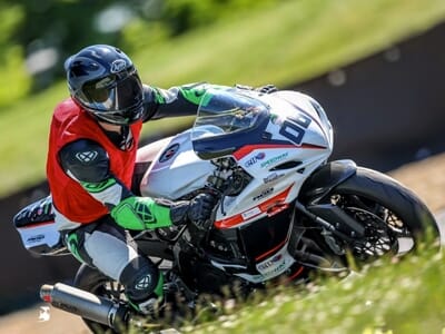 Journée de Roulage Moto au Circuit de Dijon-Prenois