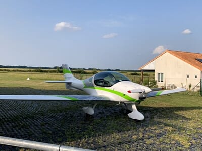 Baptême de l'Air ULM Multiaxes près de Poitiers