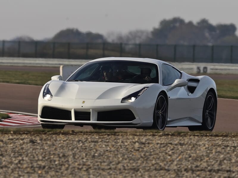 Stage de Pilotage Ferrari 488 GTB - Circuit d'Alès