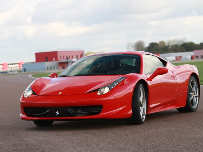 Stage de Pilotage Ferrari 458 Italia - Circuit d'Alès