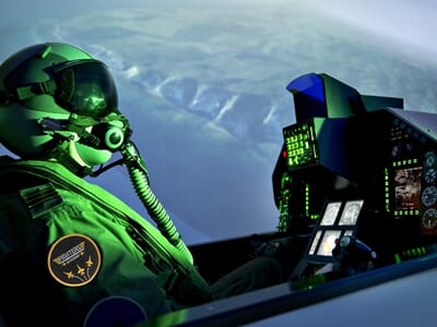 Simulateur de Vol en Avion de Chasse F-16 à Aix-en-Provence