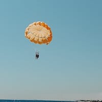 avis Parachute Ascensionnel à Nice - Baie des Anges