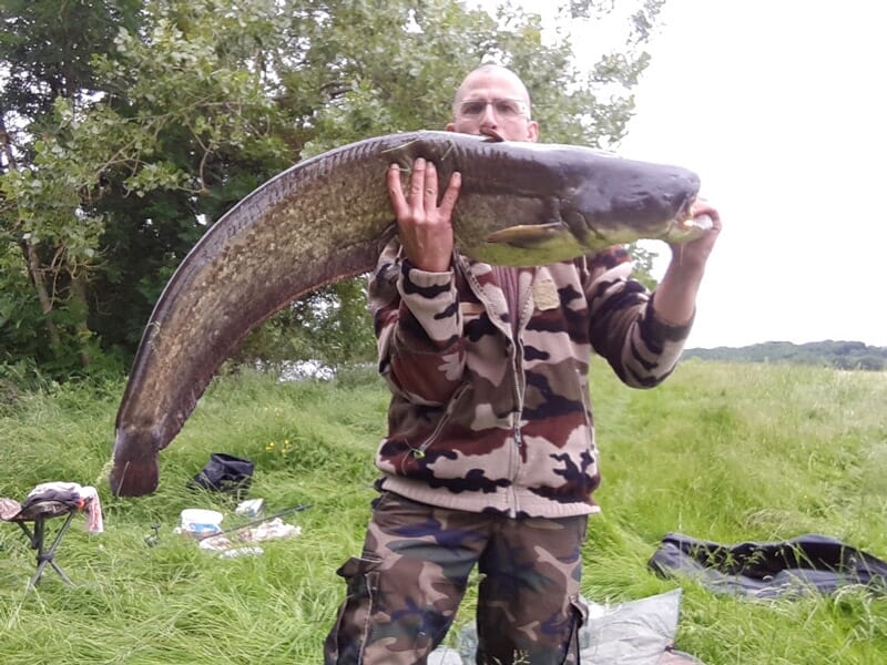 Guide de Pêche près de La Rochelle - Pêche aux Carnassiers dans le Lac de Frace