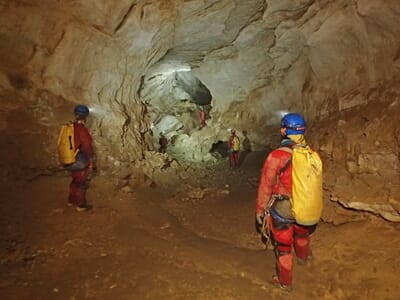 Spéléologie près de Grenoble à la Dent de Crolles