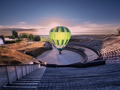 Vol en Montgolfière à l'Amphithéâtre de Grand