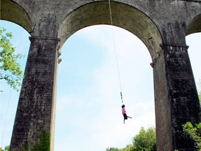 Saut à l'Élastique près d'Avignon - Viaduc de Banne