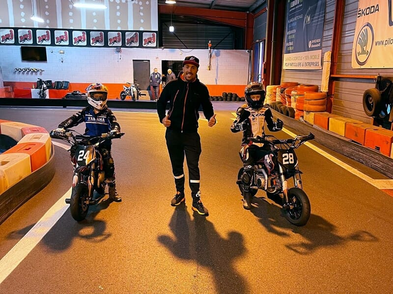 Stage de Pilotage Moto Enfant près d'Orléans - Circuit Indoor de Saran