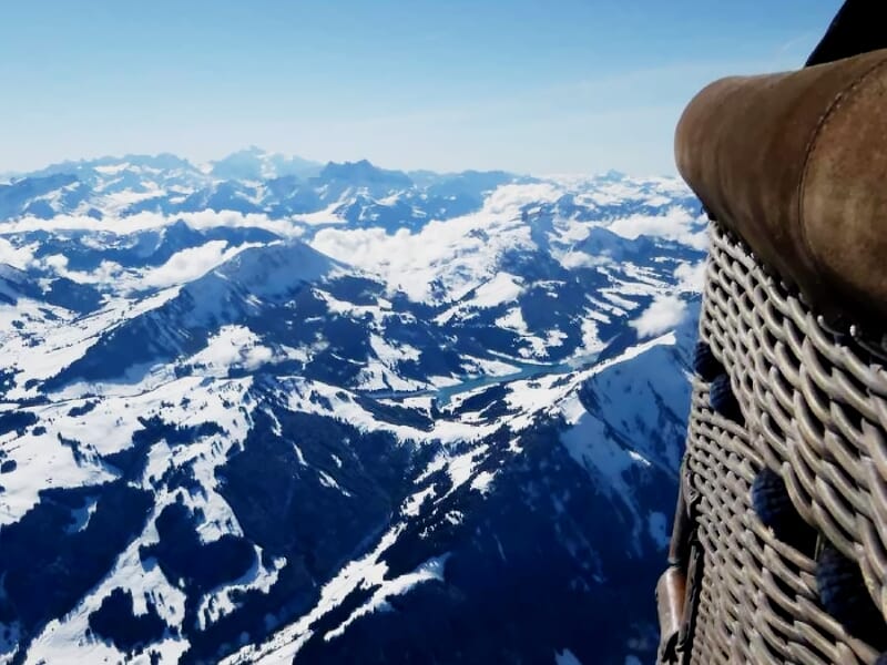 Vol en Montgolfière à Haute Altitude - Traversée des Alpes et survol du Mont-Blanc