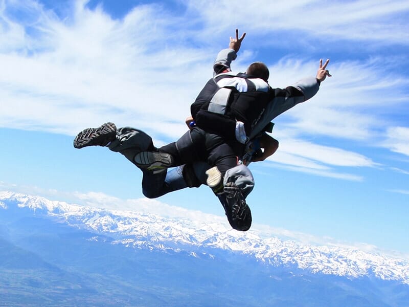 Saut En Parachute Pyrénées