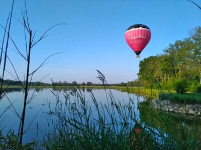 Vol en Montgolfière près de Bourg-en-Bresse - Survol de la Dombes 