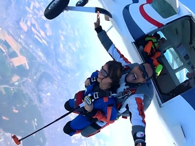 Saut en Parachute en Tandem près des Falaises d'Etretat