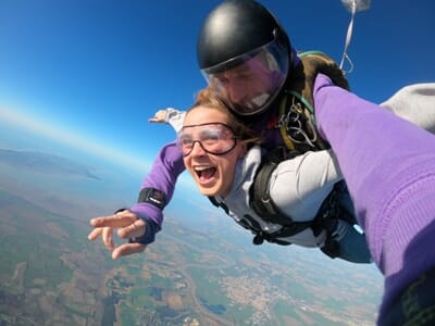 Saut en Parachute en Tandem près de La Rochelle
