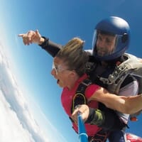 avis Saut en Parachute en Tandem près de Vichy