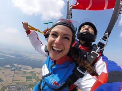 Saut en Parachute Tandem près de Mulhouse - Aérodrome de Bremgarten en Allemagne