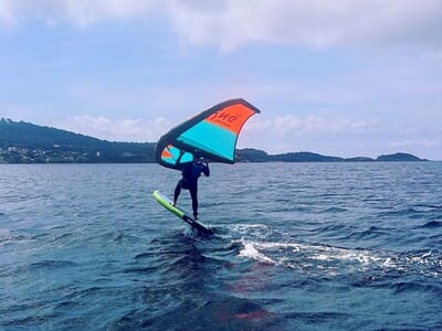 Cours de Wingfoil près de Toulon - Hyères