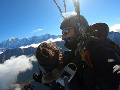 Saut en Parachute Tandem en Hélicoptère à Morzine