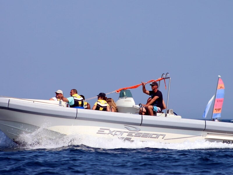 balade en bateau jusqu'à la zone de vol