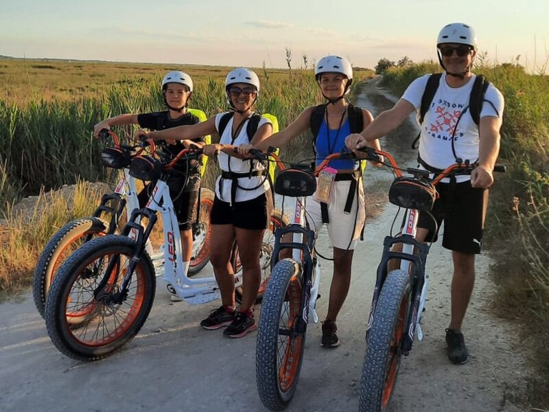 faire de la trottinette tout-terrain en famille