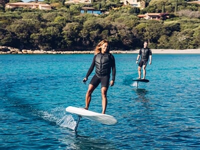 E-Foil près de Porto-Vecchio - Plage de Pinarello