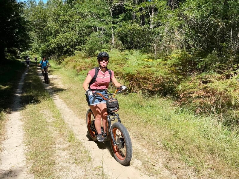 randonnée sportive en trottinette dans la vallée du ciron