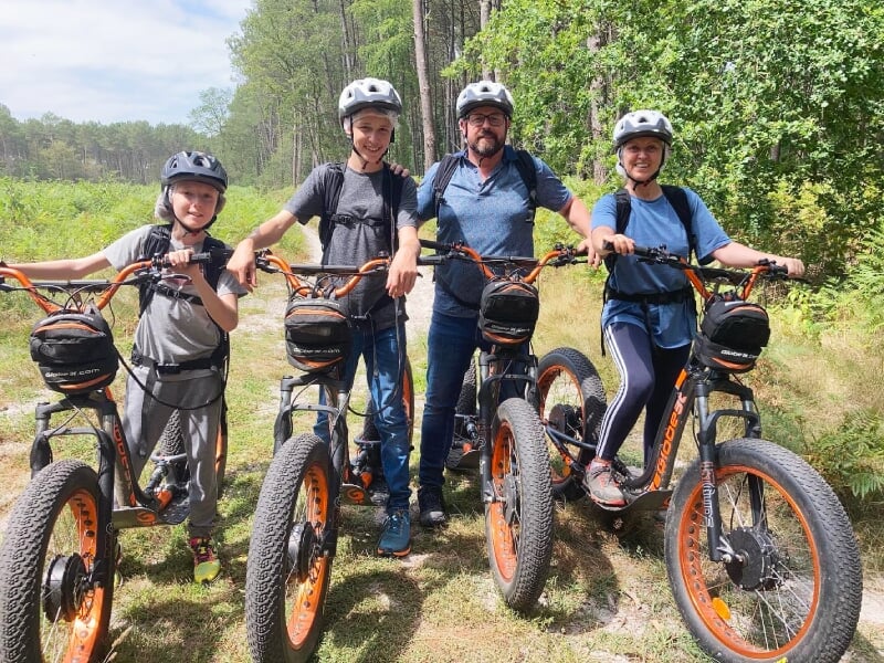 randonnée trottinette en famille près de bordeaux
