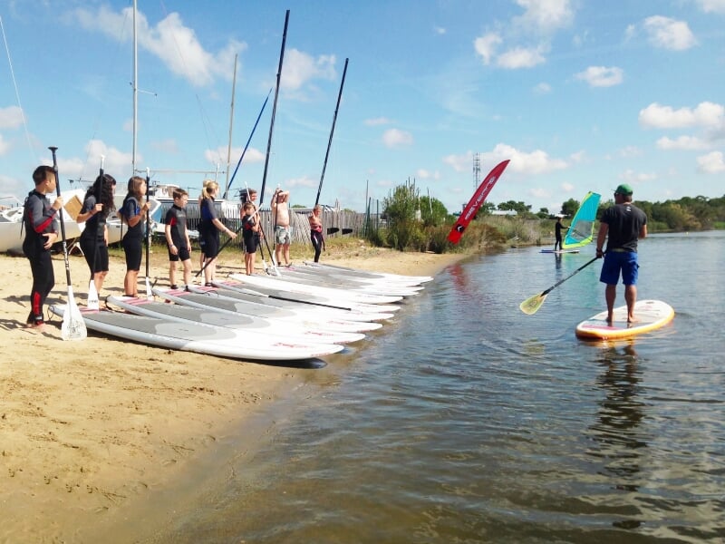 briefing et démonstration des bases du paddle en vendée