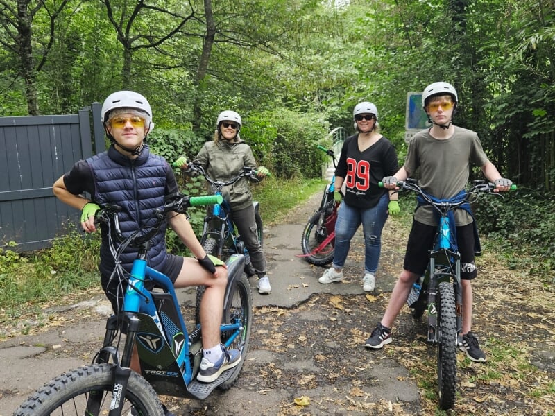 traversée de la forêt de casson en trottinette électrique tout-terrain