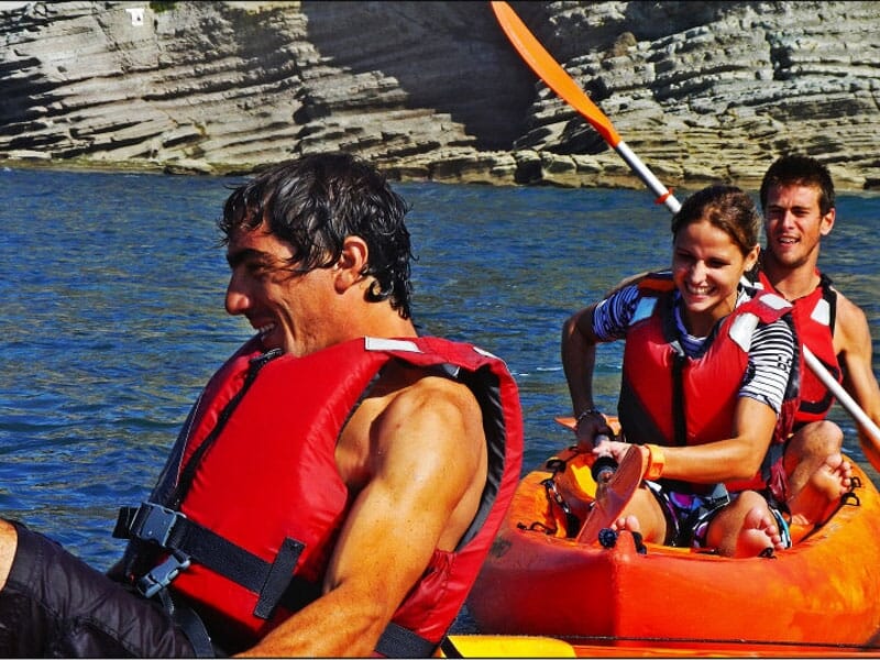 faire une sortie kayak en mer en famille