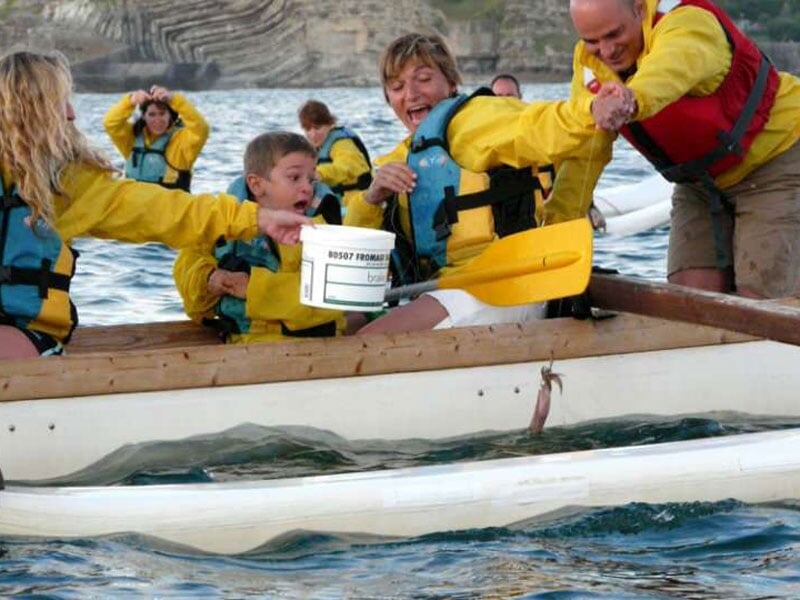 la pêche à la turlutte en pirogue
