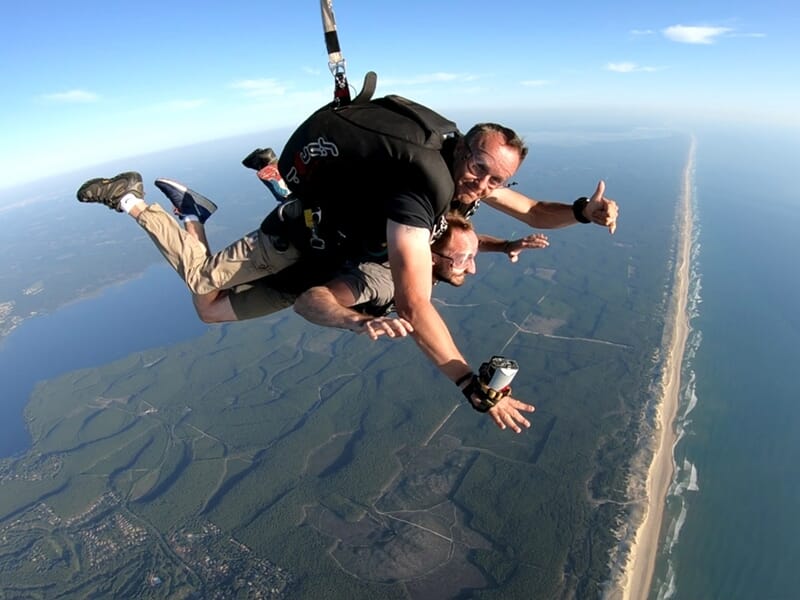 Saut en Parachute en Tandem près de Lacanau