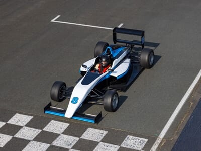Stage Formule 4 Tatuus au Circuit de Nogaro