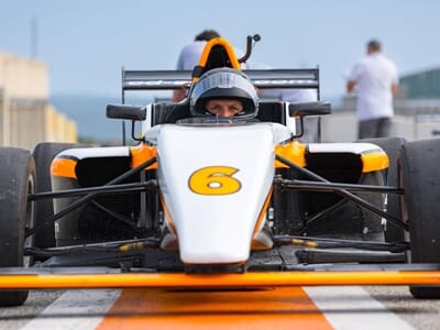 Stage Formule 4 Tatuus au Circuit de La Ferté-Gaucher
