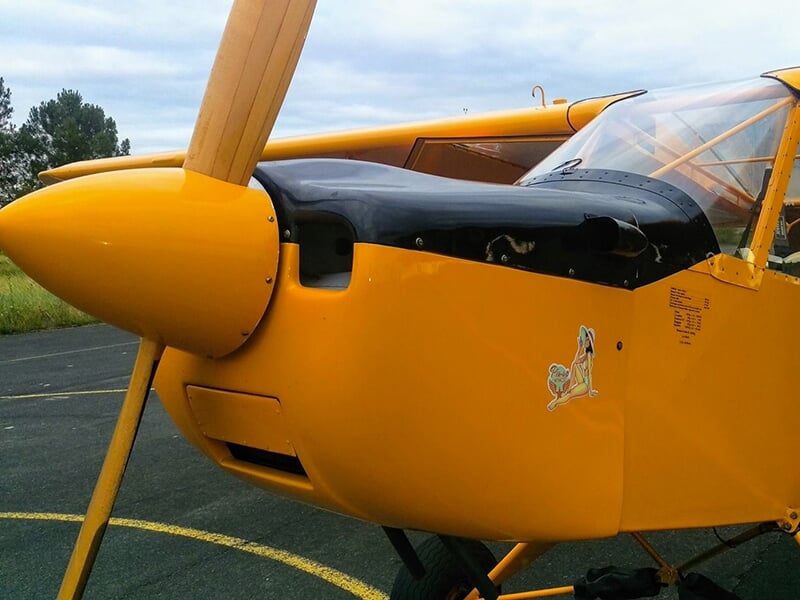 L'hélice d'un ULM 3 axes Zlin Savage, une réplique d'une avion de l'armée américaine de la Seconde Guerre mondiale