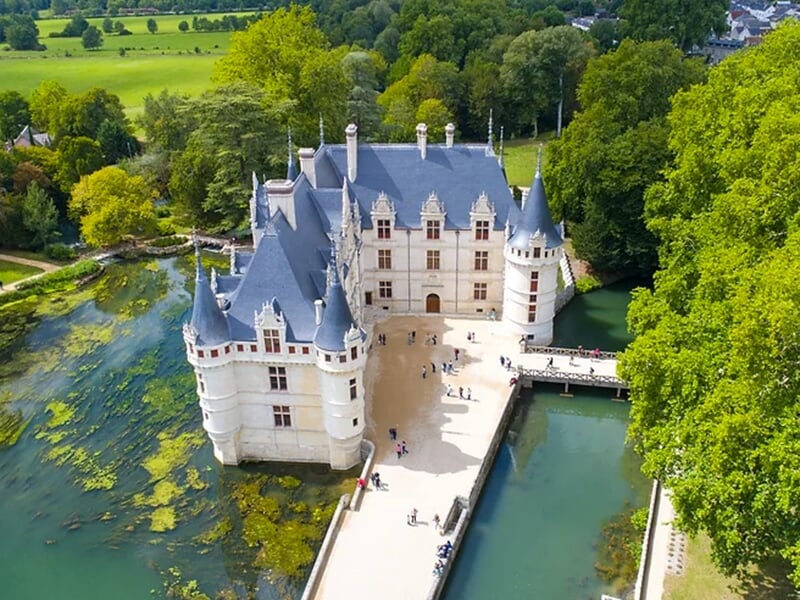 Le château d'Azay le Rideau, un des prestigieux château de la Loire