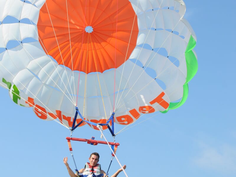 Parachute Ascensionnel - Plage de Pampelonne
