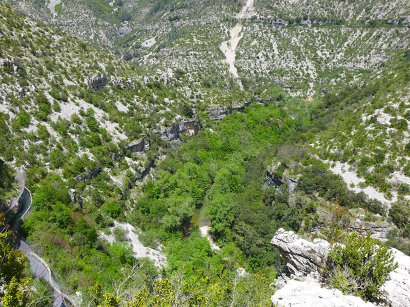 Une vallée isolée en plein au milieu des Cévennes