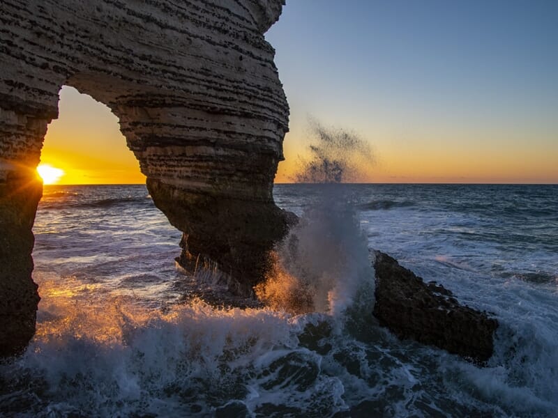 Falaises d'Étretat depuis la plage