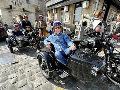 Balade en Side-Car Vintage à Deauville