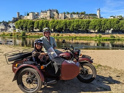Balade en Side-Car Vintage à Chinon